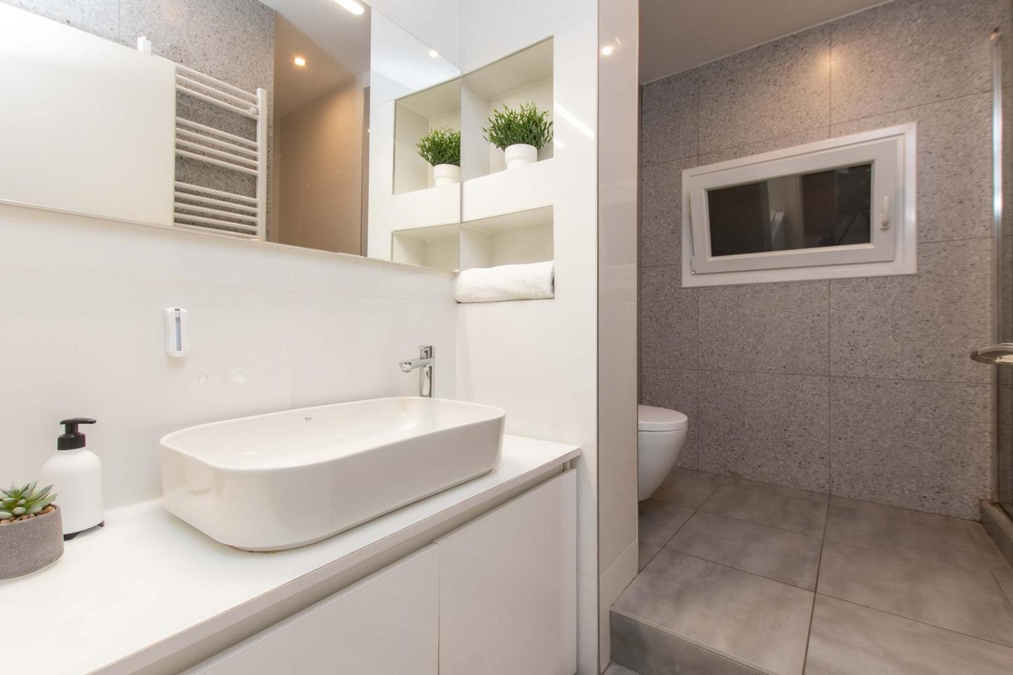 شقة Houseloft Grand Vista سالونيك المظهر الخارجي الصورة